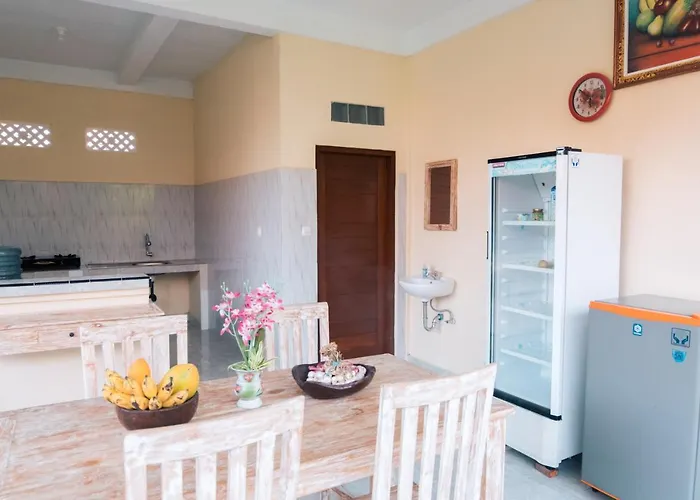 Maison d'hôtes MADE CAYON CANGGU Guest House